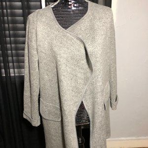 Gray No Label M/L Flap Open Front Cardigan Duster